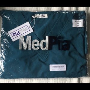 Size 3X MEDPIA teal nurse scrub set.